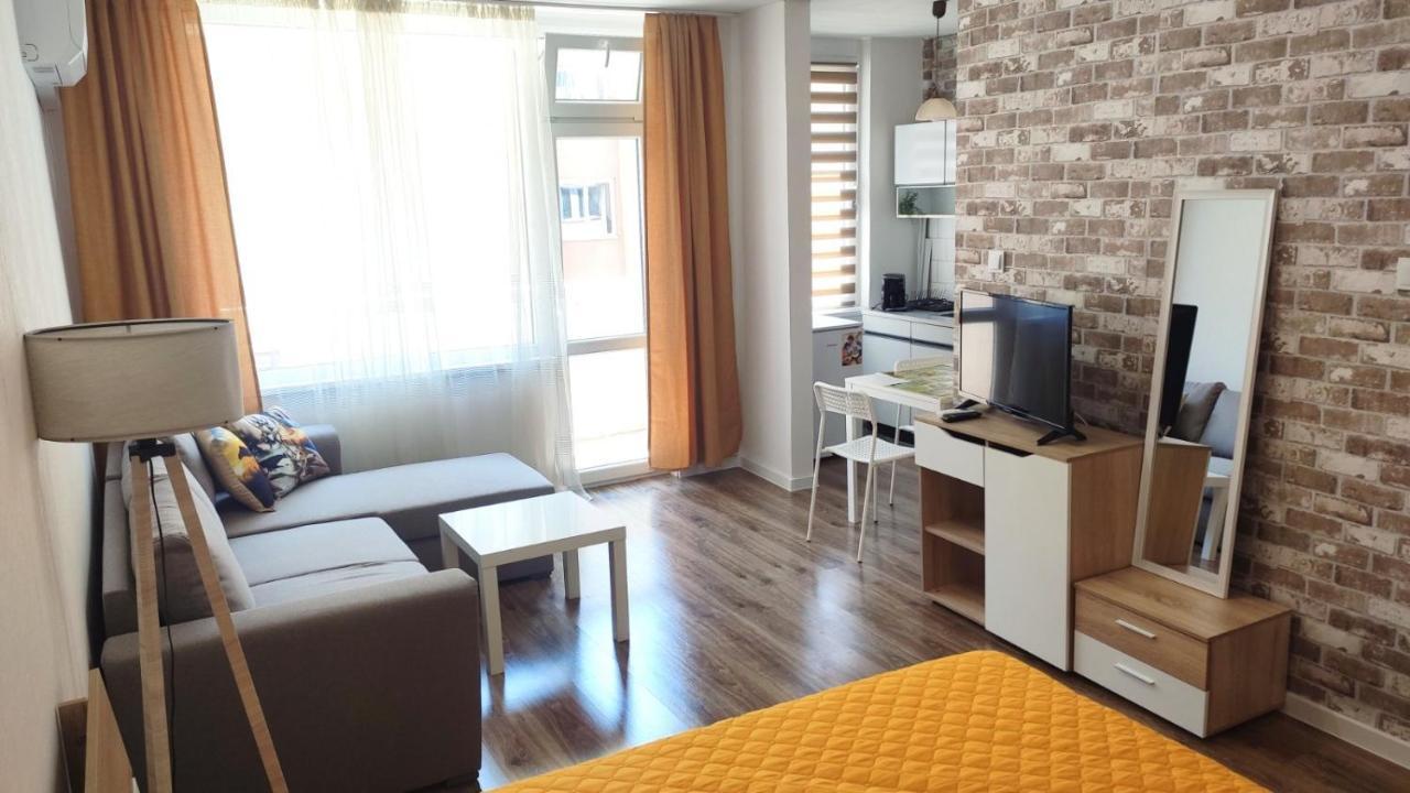 Lidda Belogradchik- 1Room Flat In Residential Area 외부 사진